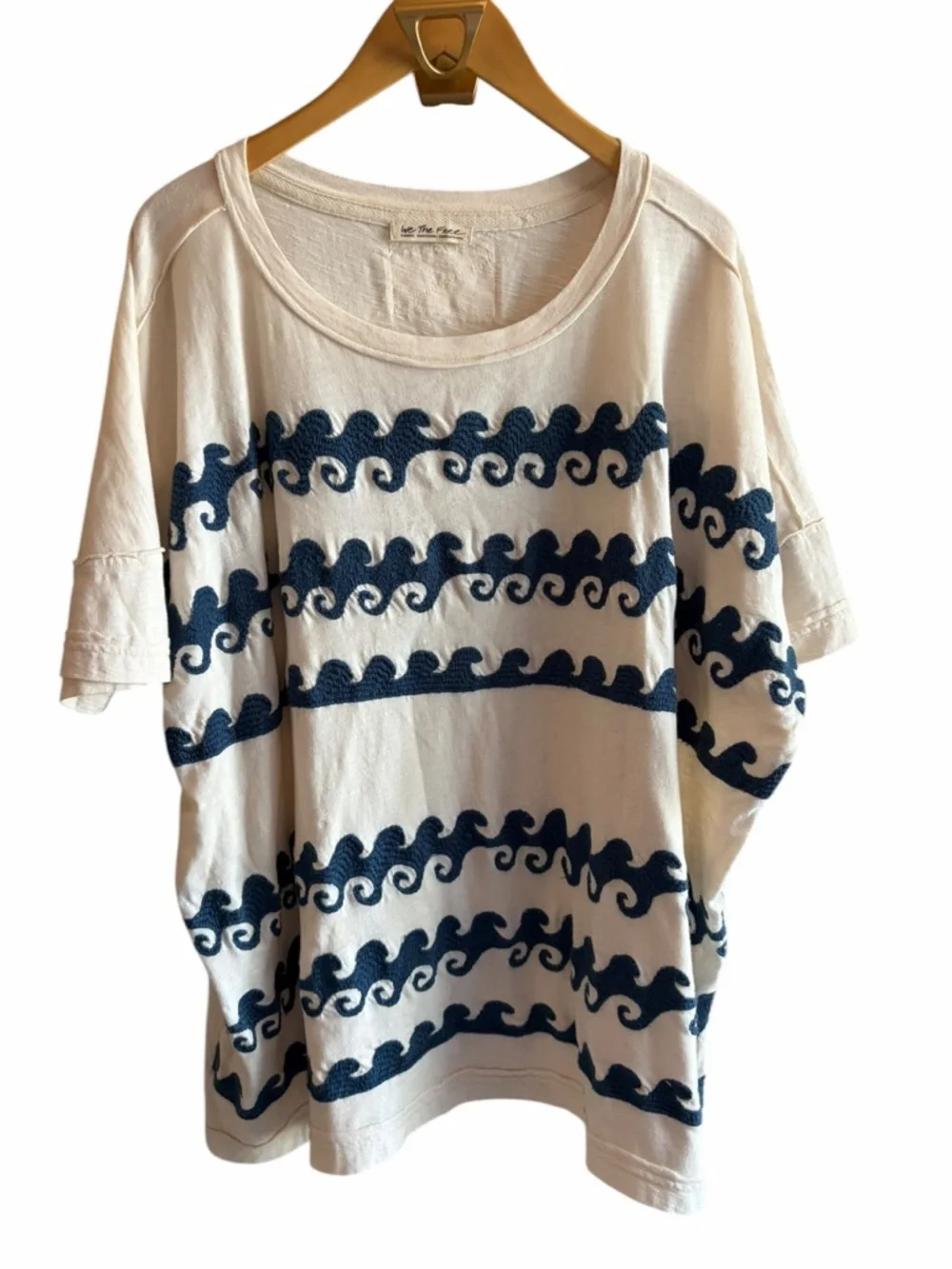 Free People We The Free Chill Vibes Wave Tee XS Oversized - Picture 4 of 9
